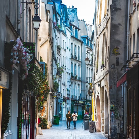 Explore the vibrant neighbourhood of Le Marais where every street has a story 