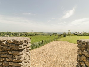 Dundry Dream image 5
