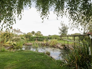 The Thatched Barn image 9