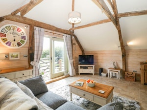 The Thatched Barn image 3