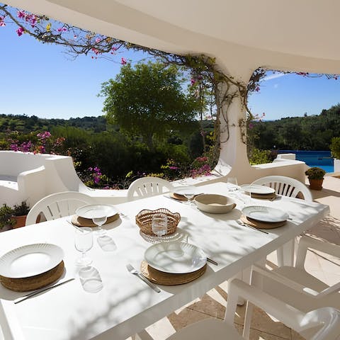 Light the barbecue and savour magical evenings on the terrace