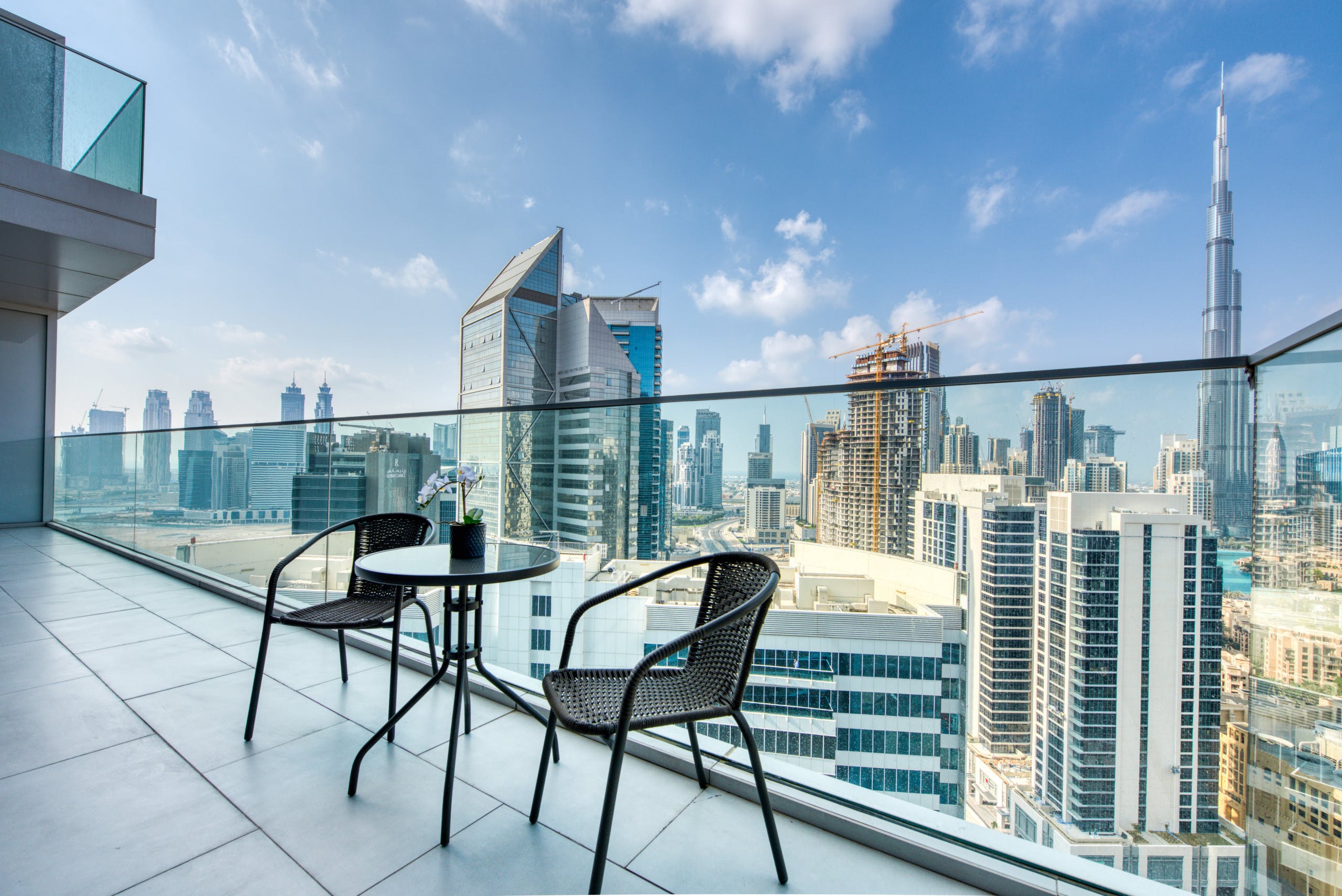 Standing Tall, Business Bay, Dubai | Plum Guide