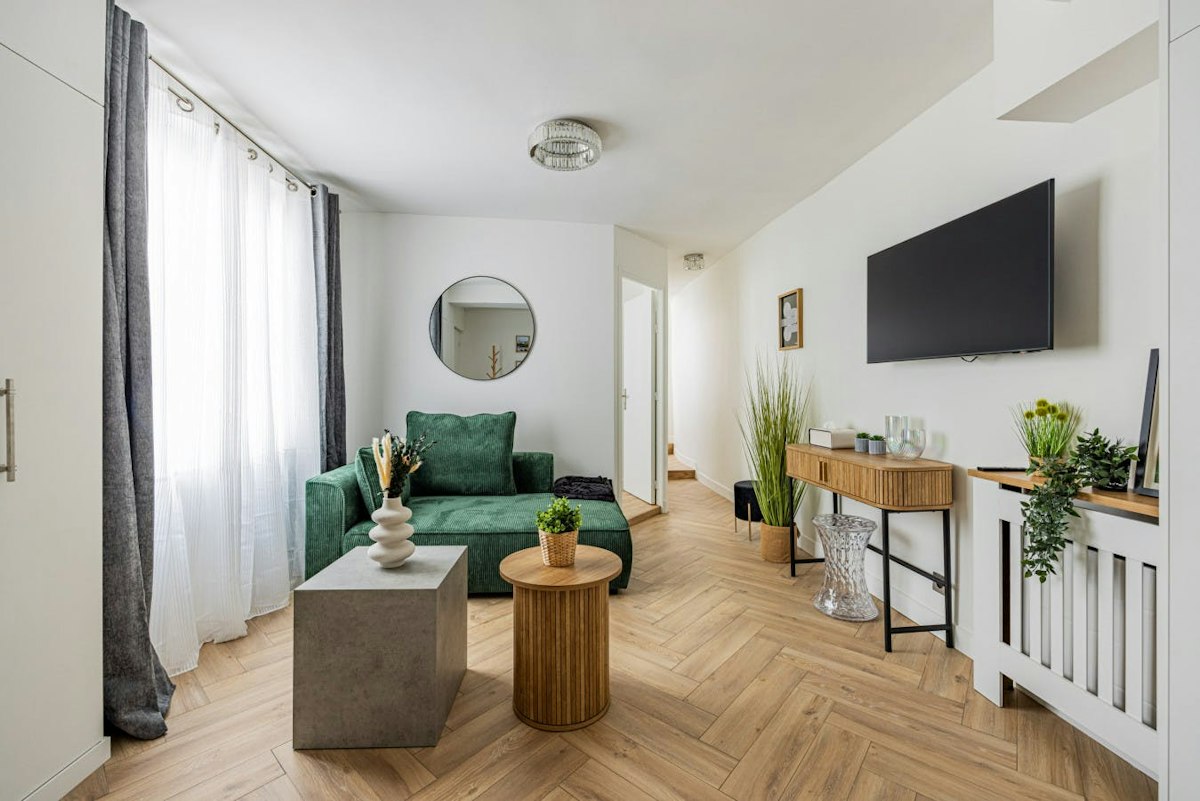 Charming Salon, Ile-de-France