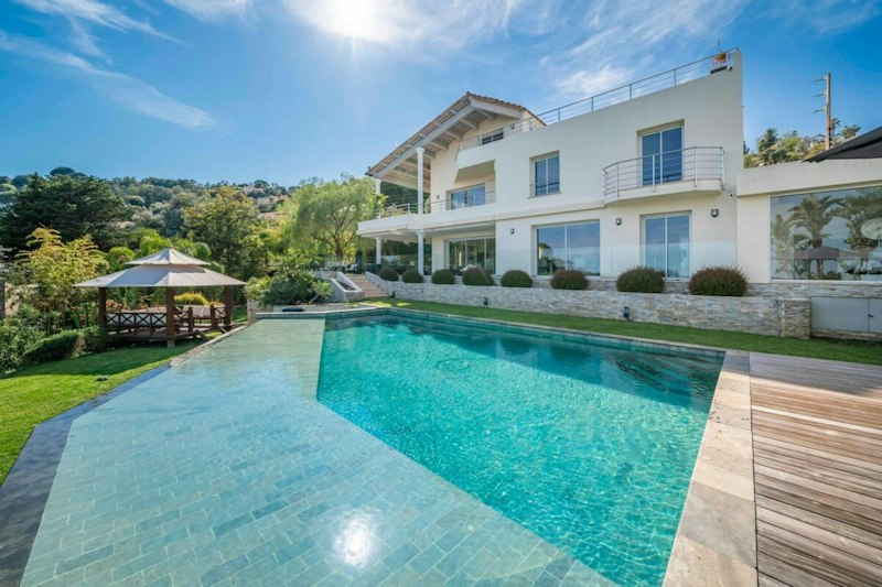 The Pearl of Cap d'Antibes main image