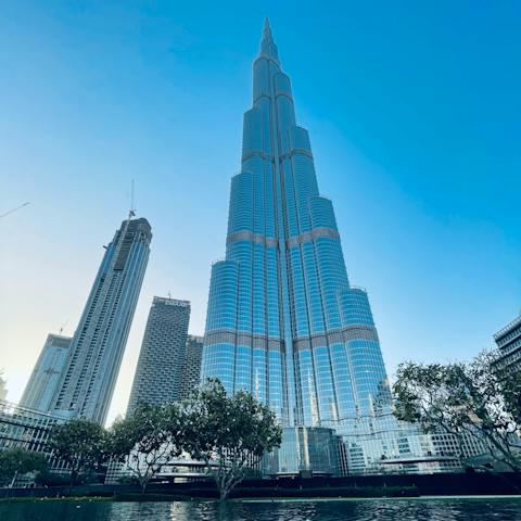 Walk to the base of the iconic Burj Khalifa in just twenty minutes
