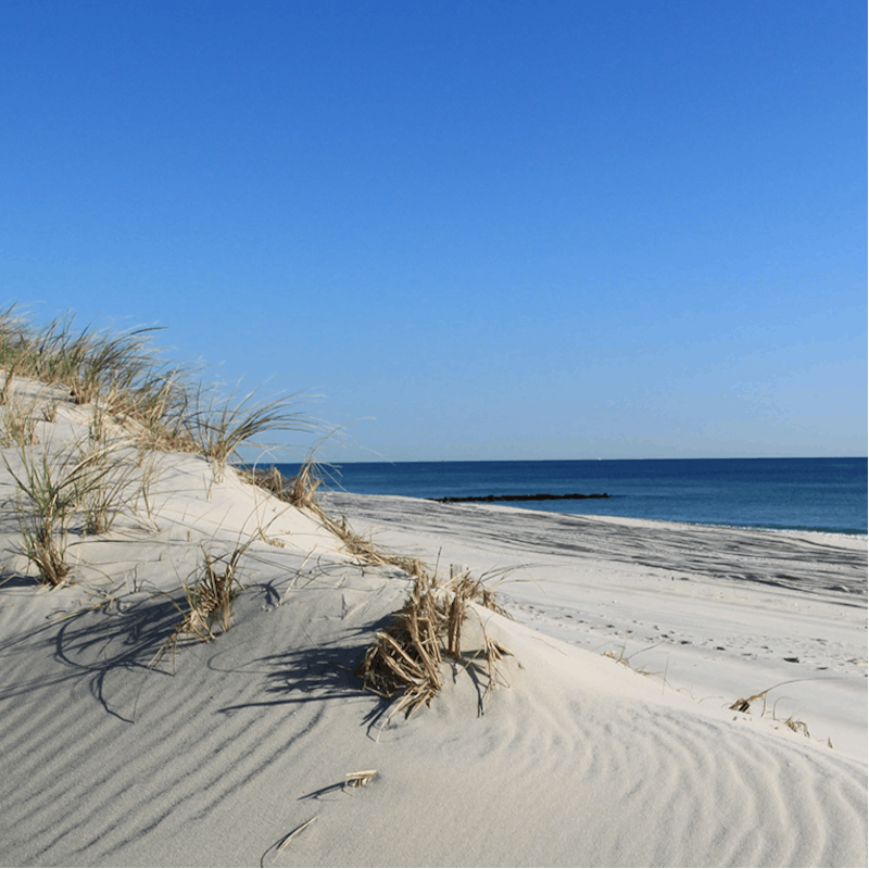 Stay just a nine-minute drive away from Sammys Beach