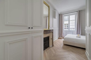 Classic Paris image 11