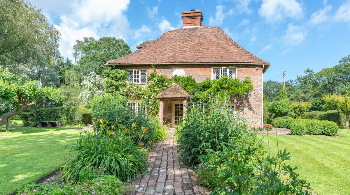 Foxglove Cottage, South East