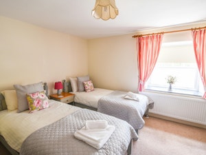 Charmouth Charm image 4