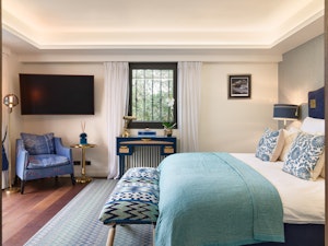 The Riviera Charm image 6