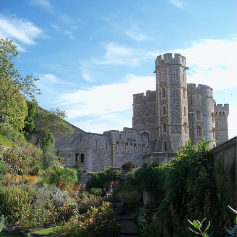 Take a scenic walk or breezy drive up to the centre of Windsor