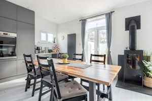 A Seaside Retreat image 11