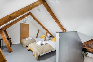 A Seaside Retreat image 7