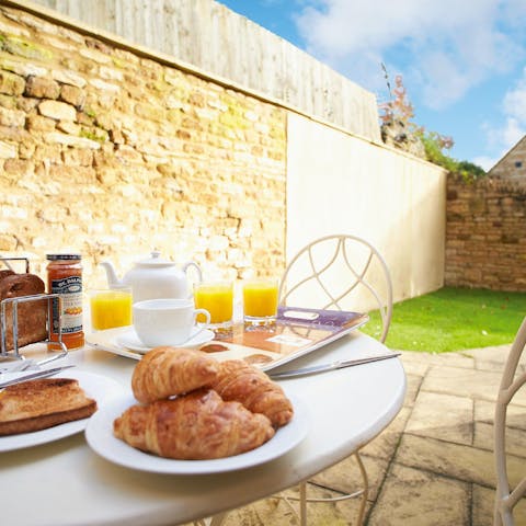 Tuck into sun-kissed breakfasts in the private courtyard