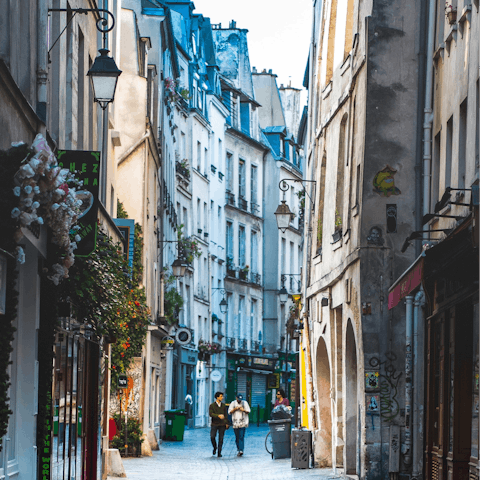 Head to the picture-perfect streets of Le Marais, a fifteen-minute walk away