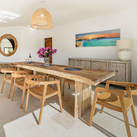 Share leisurely brunches together around the family-style wooden table