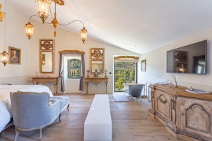The Green Maison image 4