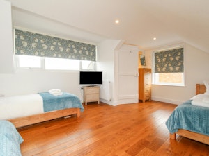 Weymouth Wonder image 7