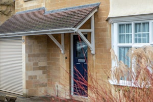 Bathonian Amber image 8