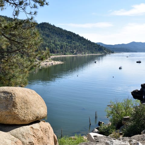 Drive to Big Bear Lake in just a few minutes