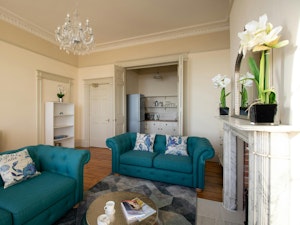 Esplanade Retreat image 14