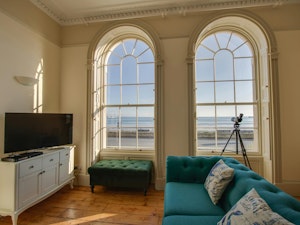 Esplanade Retreat image 10
