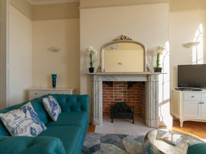 Esplanade Retreat image 8