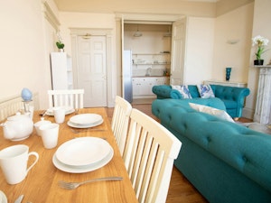 Esplanade Retreat image 7