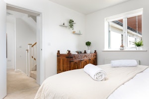 Teak On White image 9