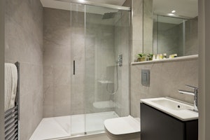 Chancery Charm image 4