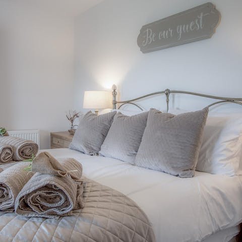 Get a good night's sleep in the sumptuous beds and wake up ready to explore Pembrokeshire