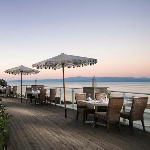 Enjoy dinner at the delicious on-site restaurant as the sun goes down