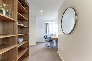 City Luxe image 5
