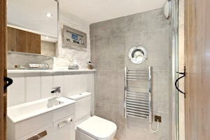 A Perfect Spot image 9