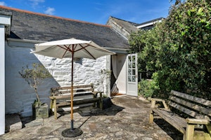 Fairy Tale Cottage image 14