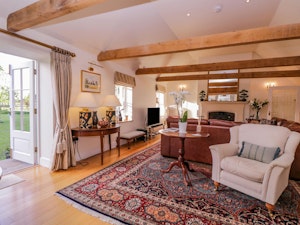 Kent Gardens image 1