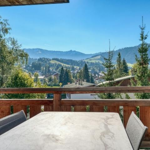 Start your days on the balcony with a cup of coffee, overlooking the mountains 