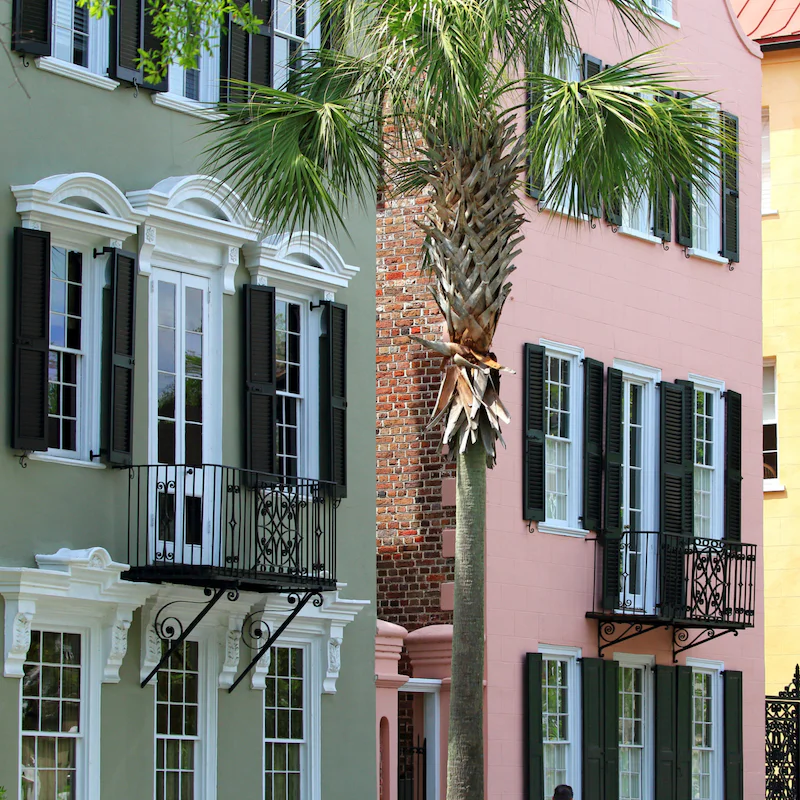 Stroll into downtown Charleston in less than twenty minutes
