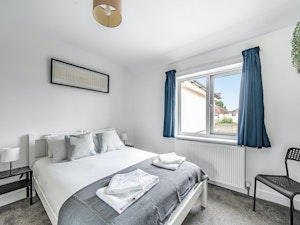 Oxford Oasis image 15