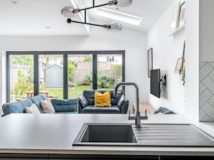 Oxford Oasis image 9