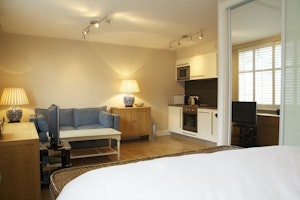 The Chelsea Keys image 7