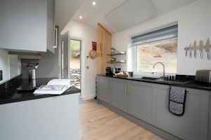 Magical Mountain Hideaway image 2