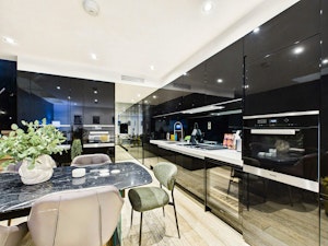 Islington Allure image 9