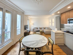 Haussmann Haven image 1