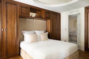 Walnut & Velvet image 8