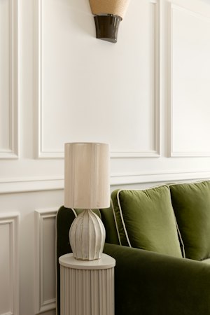 Walnut & Velvet image 3