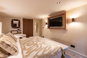 Luxembourg Loft image 8