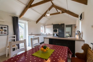 Sweet Valley Barn image 11