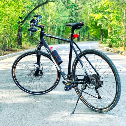 Explore the many cycling routes along the pretty Pembrokeshire Coast