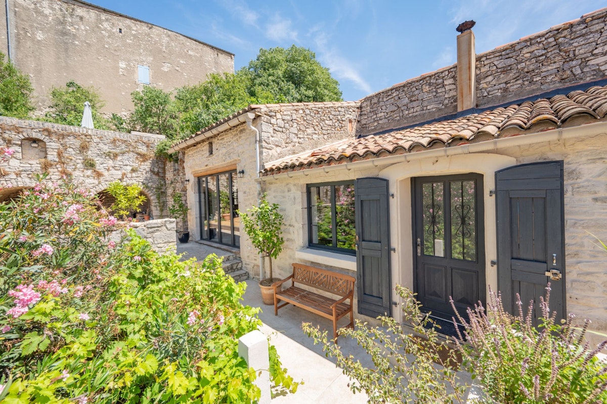 Martinet's Return, Occitania